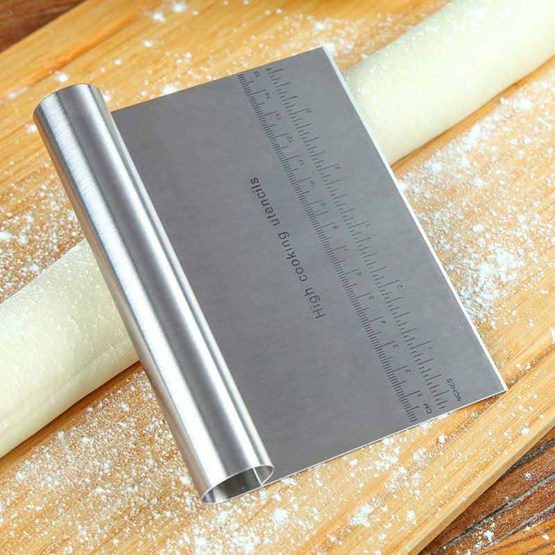 Stainless Steel Pastry Spatulas Cutter with Scale Pizza Dough Scraper Fondant Cake Decoration Tools Baking Kitchen Accessories Dough Cake Stainless Steel Pizza Flour Tool Cutter Chopper Scraper